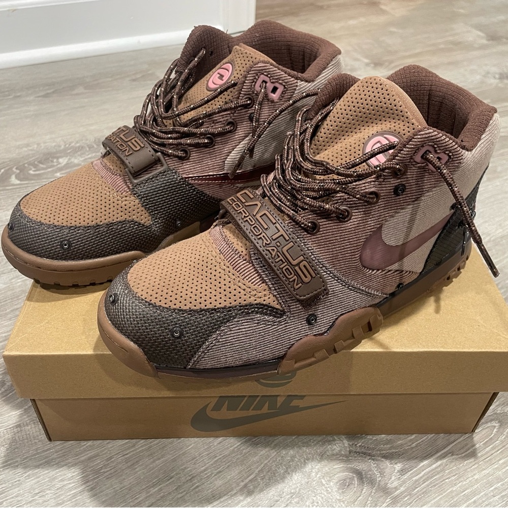 Travis Scott x Air Trainer 1 SP ‘Chocolate’